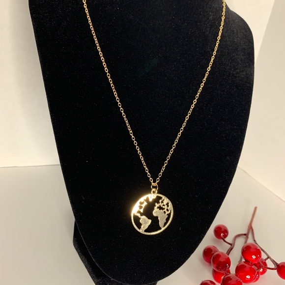 🎉BOGO🎉 Peregrine Necklace - Picture 5 of 5